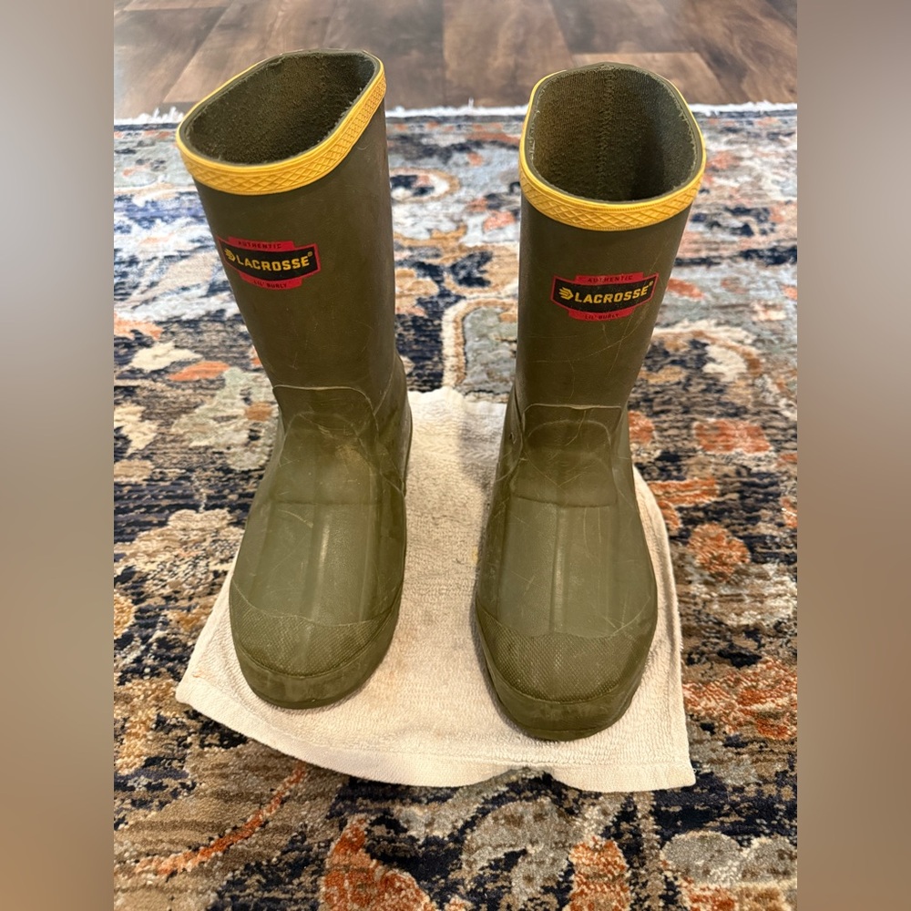 LaCrosse Olive Green Rubber Boots with Yellow Trim Youth